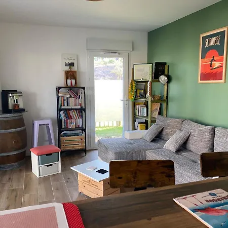Ocean Chill Apartman *